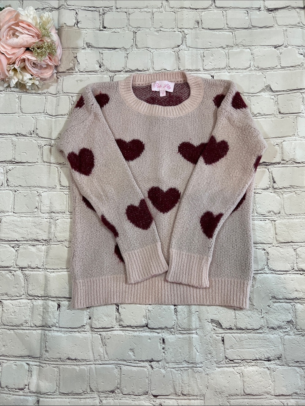 🌸 Pink Lily Heart Sweater